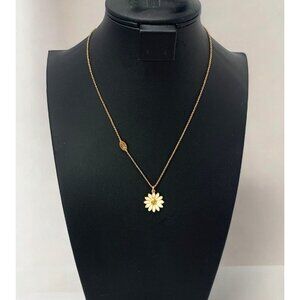 Juicy Couture Daisy Pendant Necklace With Adjustable Chain Cream/Gold